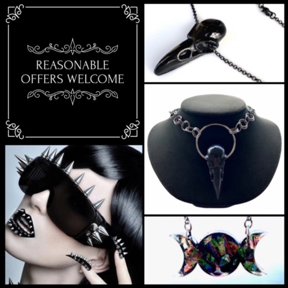 Welcome to our shop ! reasonable offers welcome 🖤